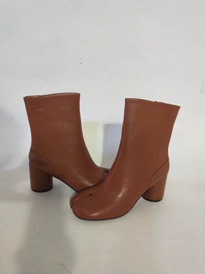 2025 European & American Split-Toe Block Heel Boots